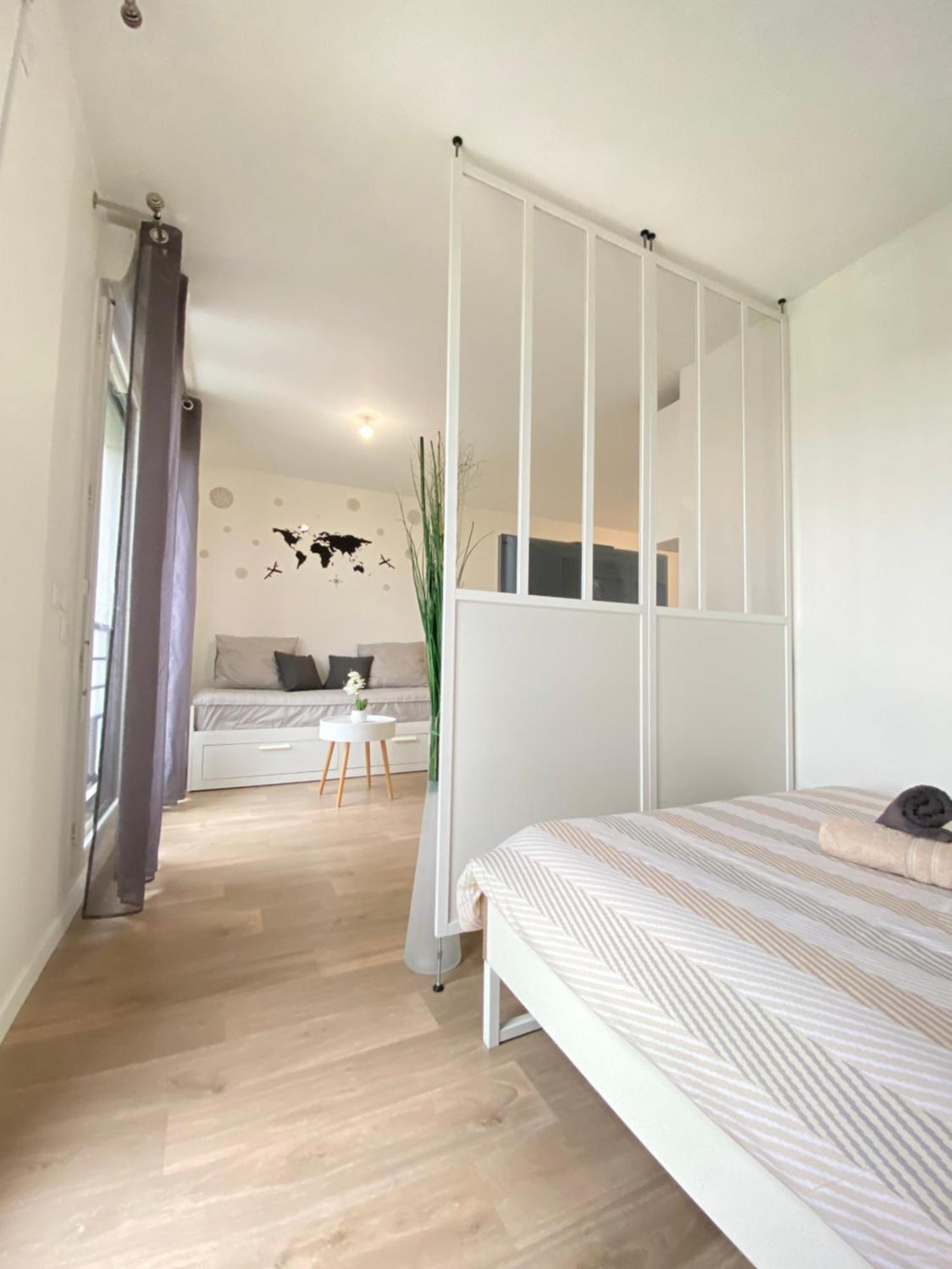 Grand Studio Montevrain - Disneyland Rer A מראה חיצוני תמונה